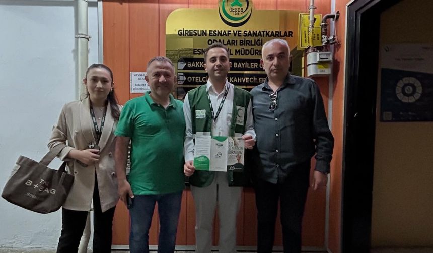 Giresun'da Yeşilay'dan sivil toplum kuruluşlarına ve muhtarlara "Aile Haftası" ziyareti