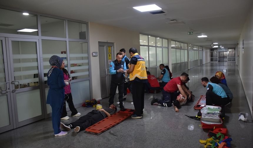 Gümüşhane'de hastanede yangın tatbikatı yapıldı