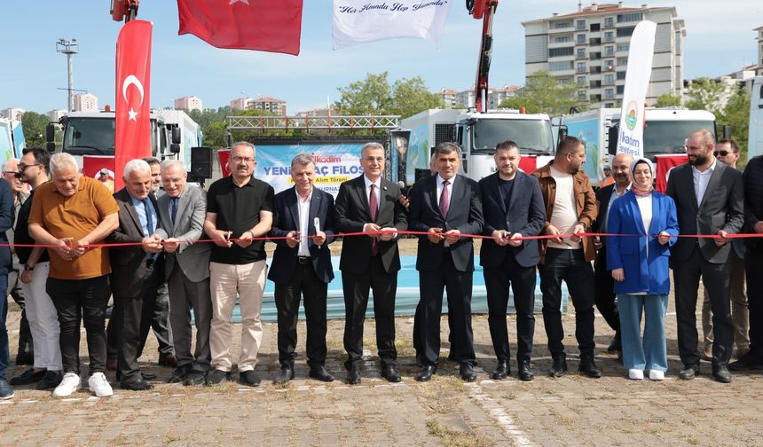 İlkadım Belediyesi 40 yeni araç aldı