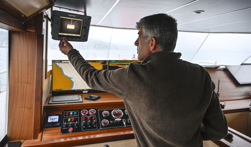 İstanbul Boğazı'ndaki deniz çayırlarının üzerinde müsilaj görüldü