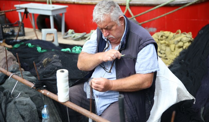Karadenizli balıkçılar bakım mesaisine erken başladı