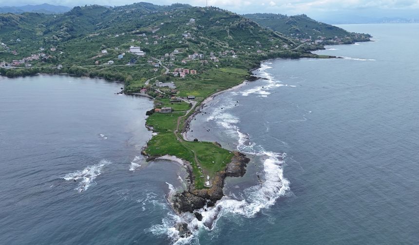 Ordu'daki Yason Burnu ve Hoynat Adası günde 5 bin turisti ağırlıyor