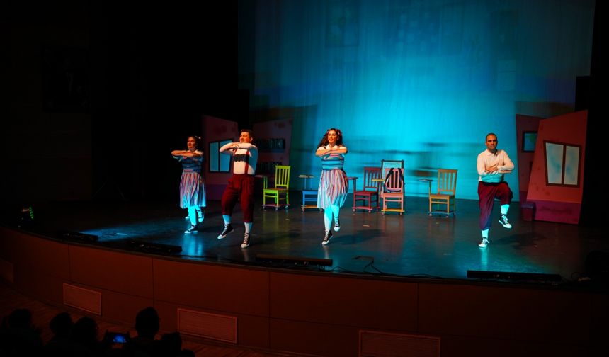 Samsun Devlet Opera ve Balesi, "Doktor Mucize" operasını Erbaa'da sahneledi