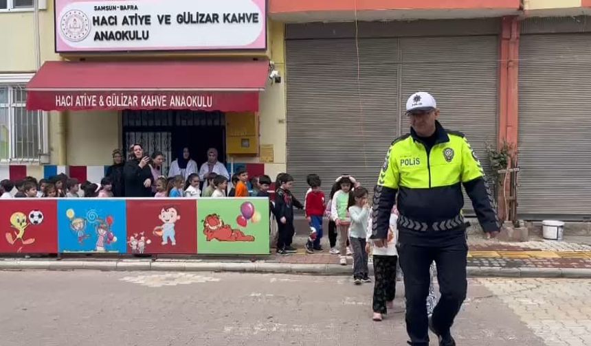 Samsun'da anaokulu öğrencilerine trafik eğitimi verildi