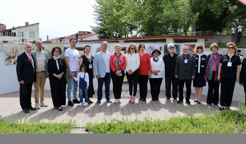 Samsun'da "Bizim Heybe'miz Uluslararası Sanat Çalıştayı ve Resim Sergisi" açıldı