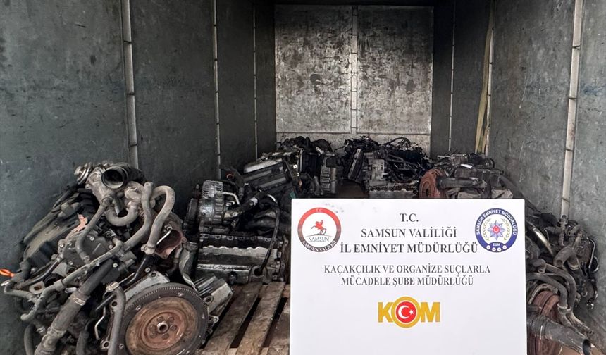 Samsun'da gümrük kaçağı 13 lüks otomobil motoru ele geçirildi