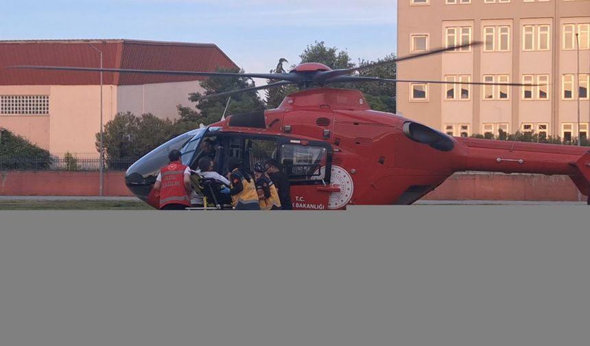 Samsun'da kalp krizi geçiren hasta ambulans helikopterle hastaneye kaldırıldı