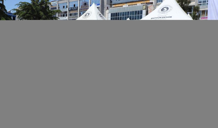 Samsun'da üniversite öğrencilerinin el sanatları sergisi açıldı