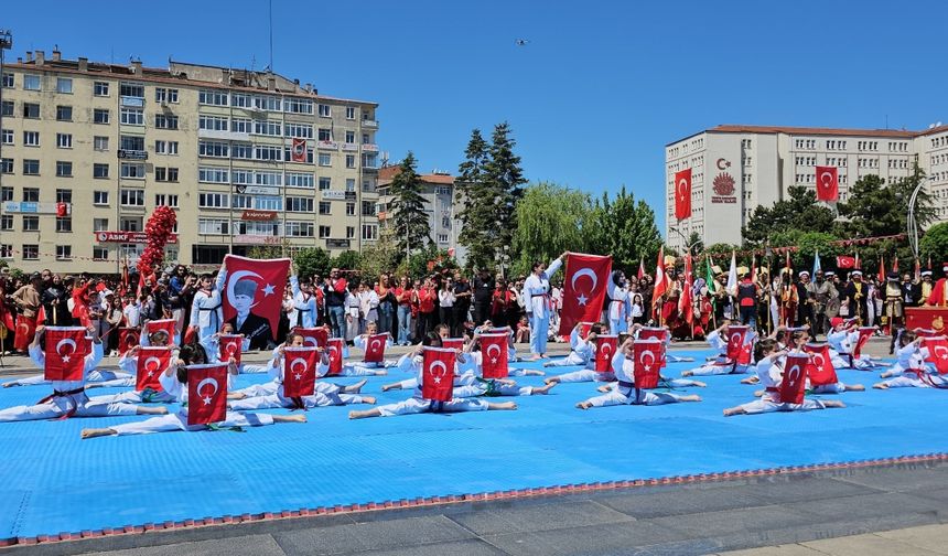Sinop, Amasya, Tokat, Kastamonu, Çankırı ve Çorum'da 19 Mayıs kutlandı
