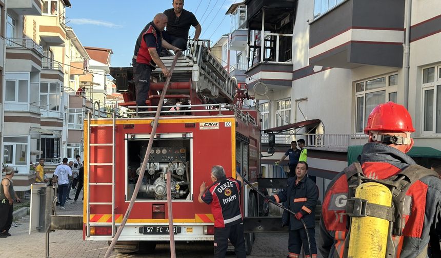 Sinop'ta apartman dairesinde çıkan yangın söndürüldü