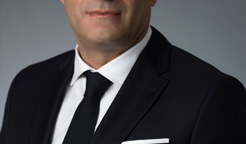 Stellantis'in yeni CEO'su Antonio Filosa oldu
