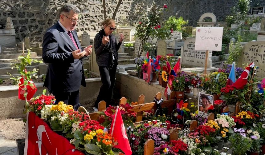 Trabzon Büyükşehir Belediye Başkanı Genç'ten, Mattia Ahmet Minguzzi'nin kabrine ziyaret