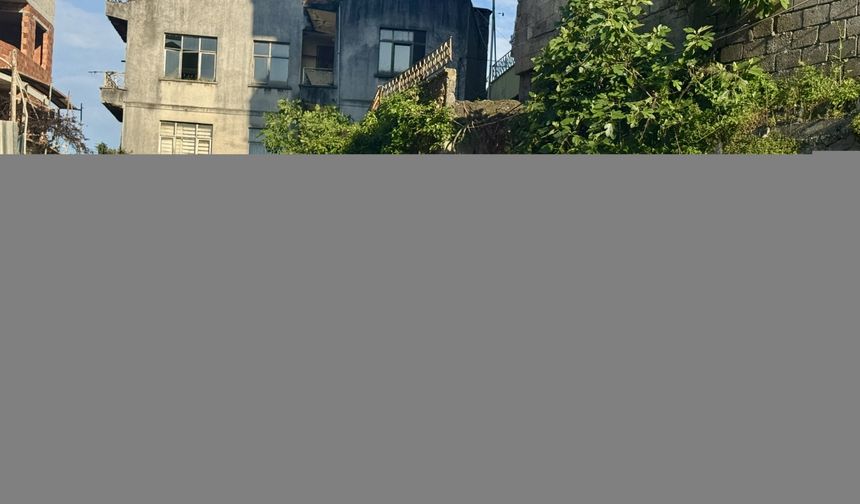 Trabzon'da bir kişi, yalnız yaşadığı evinde ölü bulundu
