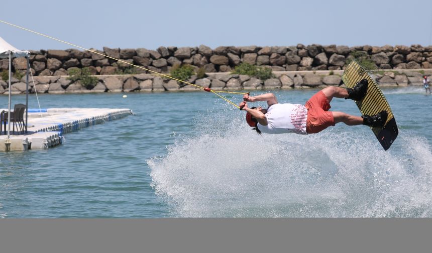 Uluslararası Su Sporları Festivali Samsun'da başladı