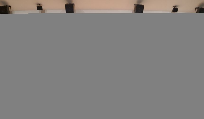 Yeditepe Üniversitesi başarılı öğrencilerini ödüllendirdi