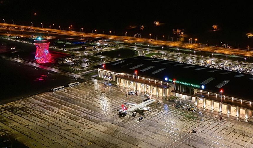 Rize-Artvin Havalimanı nisanda 77 bin 895 yolcuya hizmet verdi