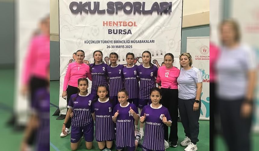 Yavuzselim Ortaokulu Hentbol Takımı Türkiye Beşincisi Oldu