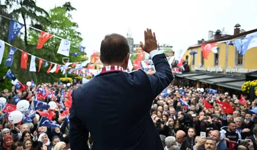 Yavuz Ağıralioğlu, Trabzon'dan seslendi: Bitireceğim dediğiniz fakirliği yönetiyorsunuz