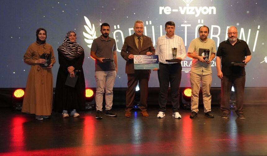 RE-VİZYON programında ödüller sahiplerini buldu