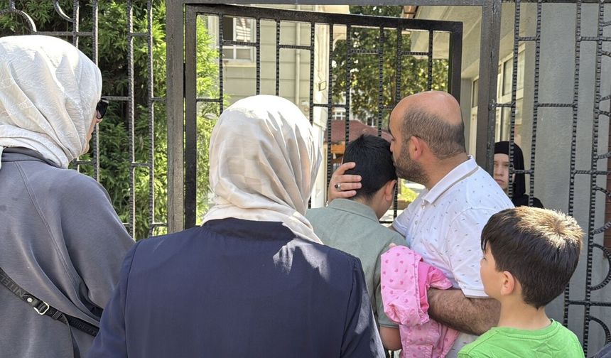 Rize'de LGS heyecanı yaşandı
