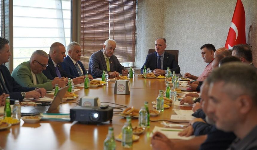 Çaykur Rizespor yönetimi ilk toplantısını yaptı: Görev dağılımı yapıldı
