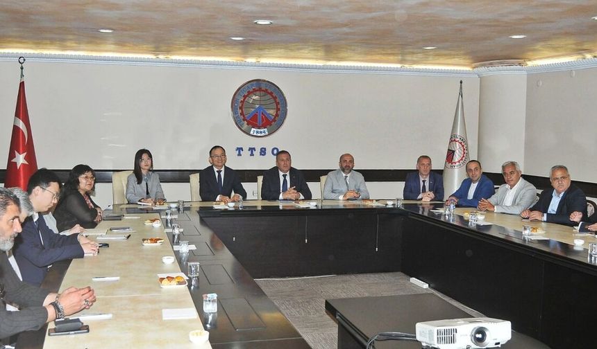Çin'in Ankara Büyükelçisi Jiang Xuebin TTSO'yu ziyaret etti