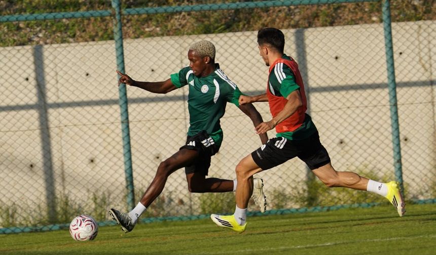 Çaykur Rizespor Erzurum kampında ilk haftayı tamamladı