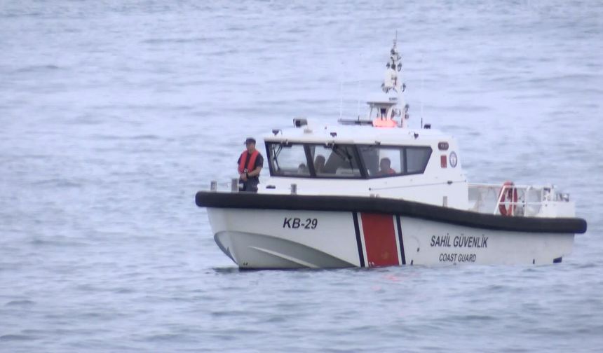 Çayeli'nde denizde kaybolan çocuğu arama çalışmalarında 2'nci gün
