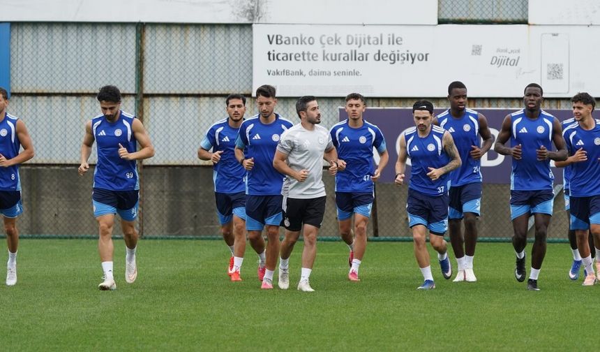 Çaykur Rizespor'da Gaziantep Mesaisi Başladı: İki Futbolcu Takımdan Ayrı Çalıştı