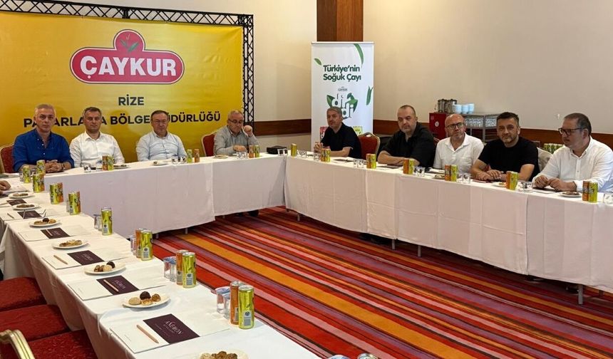 ÇAYKUR Genel Müdürü Yusuf Ziya Alim, Ordu'da 7 İl Bayisi ve Saha Ekibiyle Buluştu