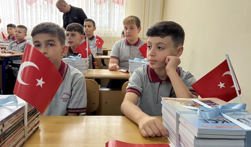 Rize'de yeni eğitim öğretim yılı başladı