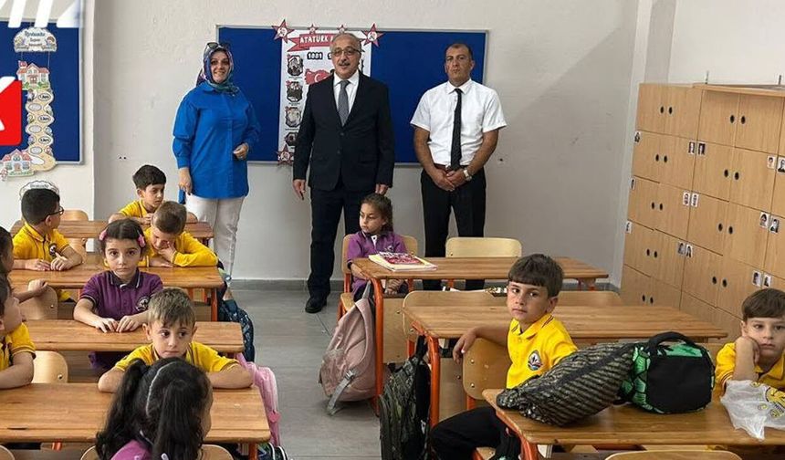 Çayeli’nde Yeni Eğitim Yılı Başladı: İlk Ders “Kardeşlik” Oldu
