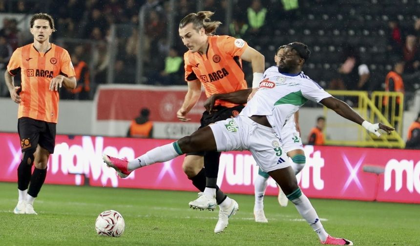 ÇAYKUR Rizepor öne geçtiği maçta Çorumspor'a mağlup oldu