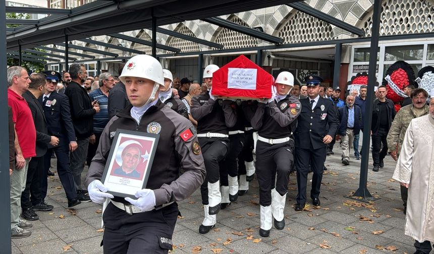 Rize’de Hayatını Kaybeden Polis Memuru Şafak Yılmaz Son Yolculuğuna Uğurlandı