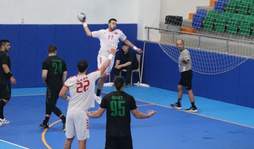 Güneysuspor evinde Spor Toto'ya mağlup oldu